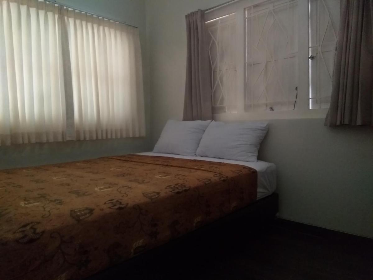 Omah Ngadiwinatan Syariah Apartment Джокякарта Екстериор снимка