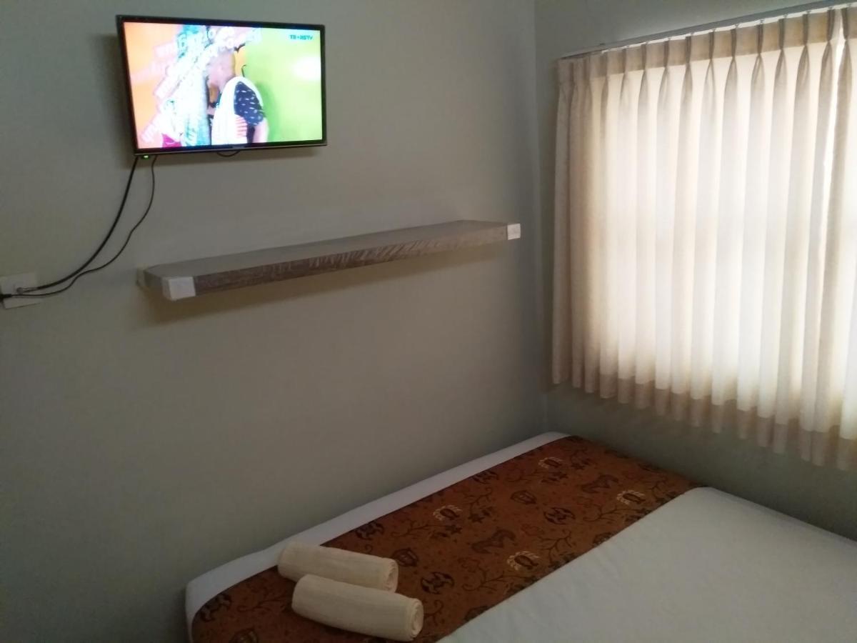 Omah Ngadiwinatan Syariah Apartment Джокякарта Екстериор снимка