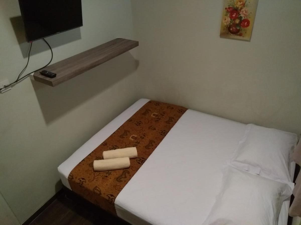 Omah Ngadiwinatan Syariah Apartment Джокякарта Екстериор снимка
